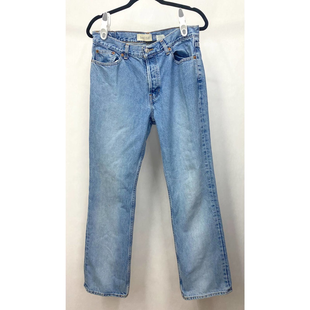 VINTAGE GAP SPECIAL EDITION LIGHT WASH MID RISE BOOT CUT BUTTON